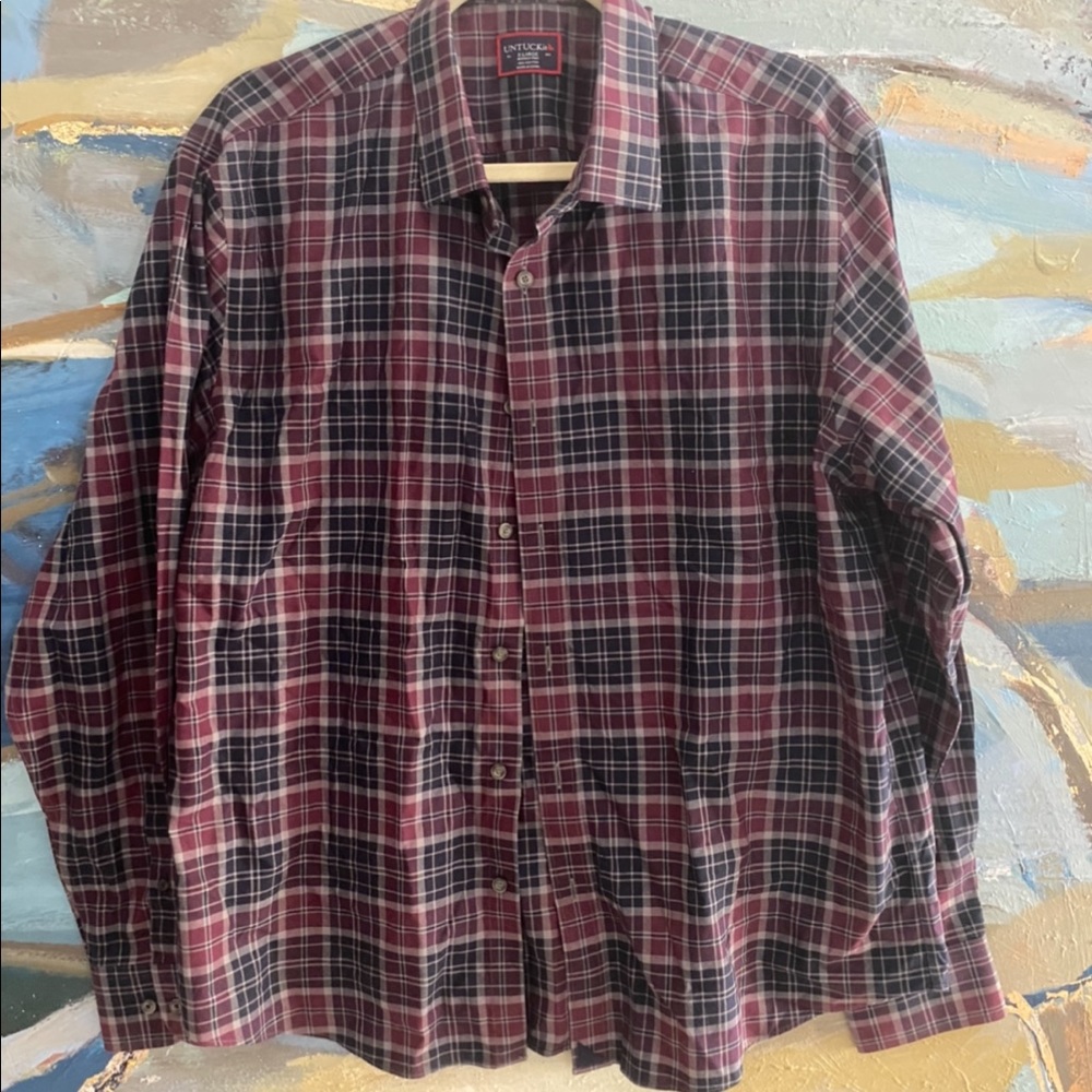 Men’s Wrinkle Free Purple Navy Button Down